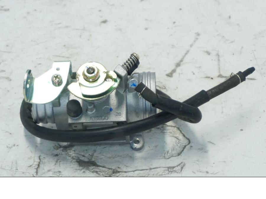 Baksidan på Spjällhus från en Kymco Agility 125 -2019 scooter.