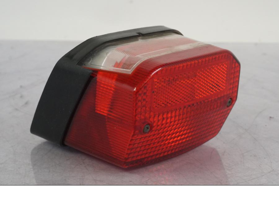 Vänster sida på Baklampa från en BMW R 1100 GS -1998 motorcykel.