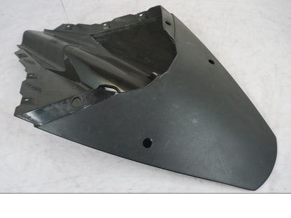 Vänster sida på Bakvinge från en KTM 690 SM R -2009 motorcykel.