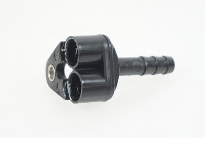 Vänster sida på Motordelar från en BMW F 850 GS -2019 motorcykel.