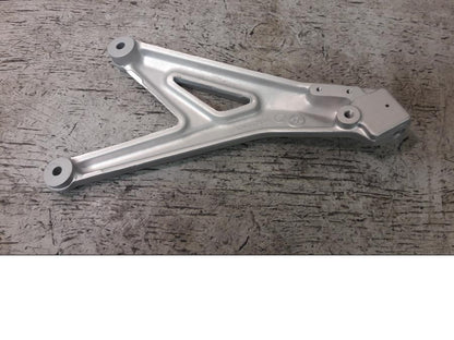 Baksidan på Fotpinnefäste från en Ducati Multistrada 1100 -2008 motorcykel.