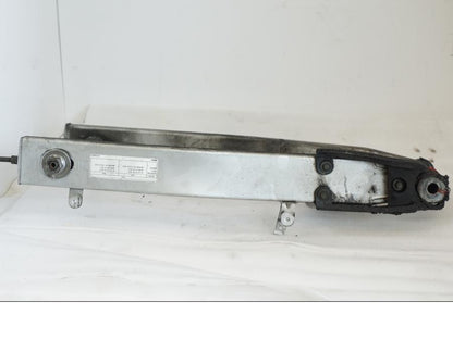 Höger sida på Sving från en Yamaha TDM 850 -1998 motorcykel.