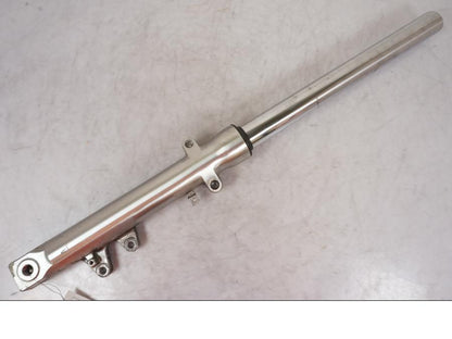 Framsidan på Gaffelben från en Suzuki SV 650 -1999 motorcykel.