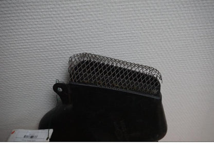 Höger sida på Luftintag från en Suzuki TL 1000 R -1999 motorcykel.