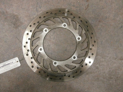 Framsidan på Bromsskiva från en Honda ST 1100 -1998 motorcykel.