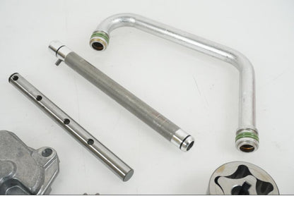 Extrabild1 på Oljepump från en KTM 1290 Super Duke R -2021 motorcykel.