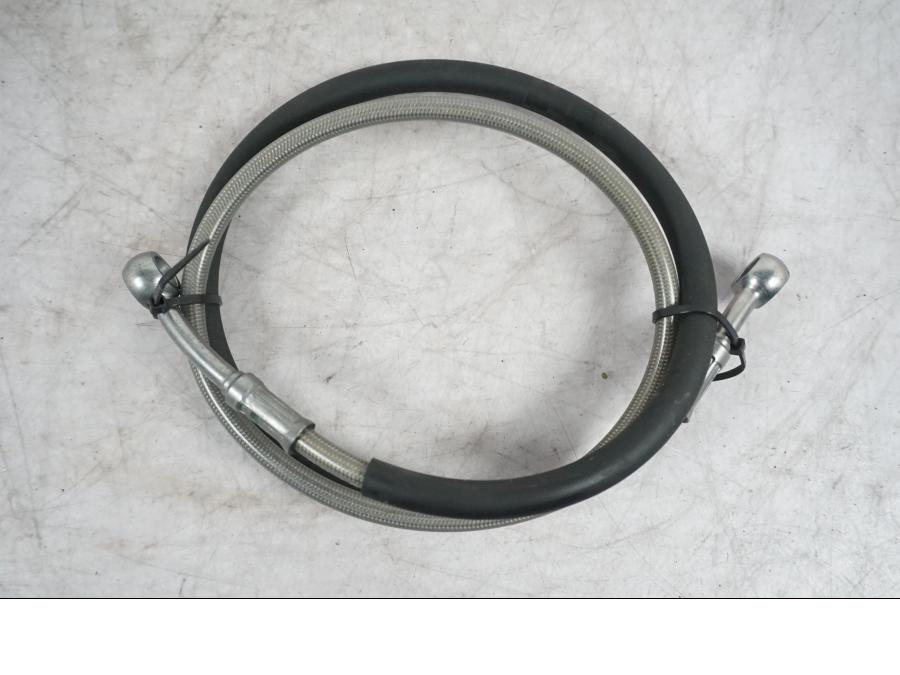 Framsidan på Bromsslang från en BMW S 1000 XR -2019 motorcykel.