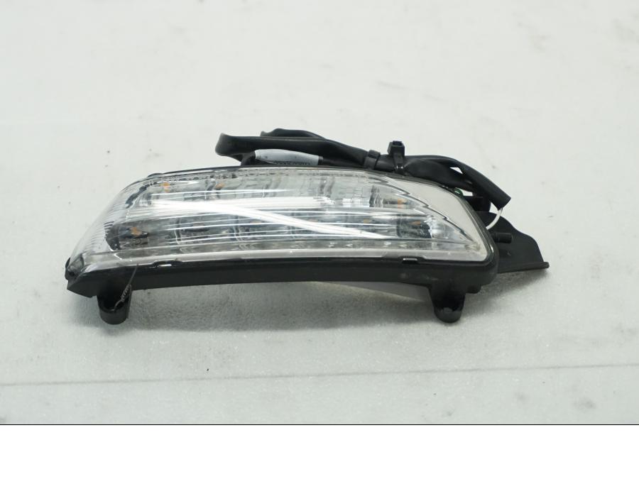 Framsidan på Blinkers från en Ducati Hypermotard -2020 motorcykel.