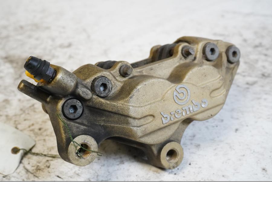 Framsidan på Bromsok från en KTM 625 Duke II -2002 motorcykel.