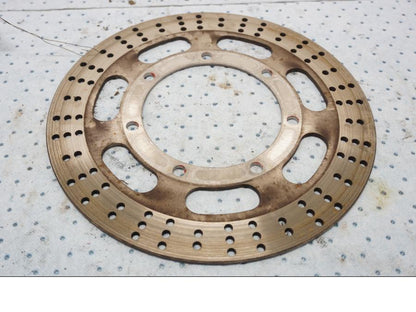 Baksidan på Bromsskiva från en Kawasaki EN 500 -1999 motorcykel.