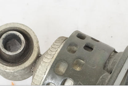 Höger sida på Stötdämpare från en Yamaha XVS 1100 -2000 motorcykel.