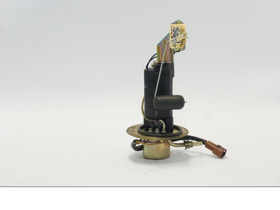 Vänster sida på Bensinpump insprut från en Suzuki DL 1000 -2003 motorcykel.