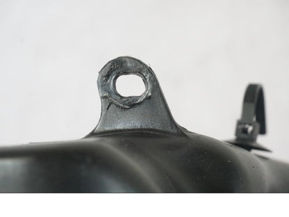 Höger sida på Luftintag från en Kawasaki ZZ-R 1400 -2009 motorcykel.