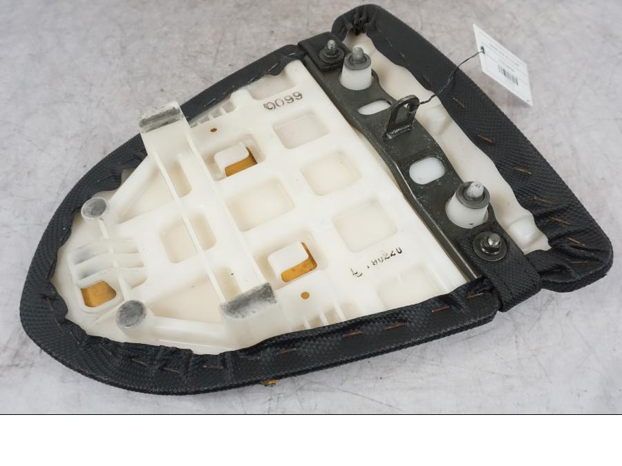 Extrabild3 på Sadel från en Kawasaki ZX-6R -2006 motorcykel.