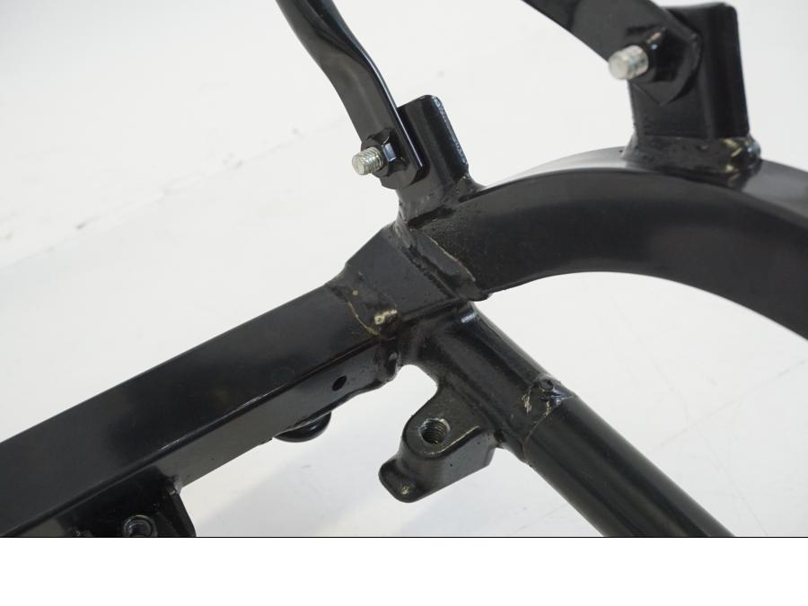 Extrabild2 på Bakram från en Suzuki GSX 1300 R -2017 motorcykel.