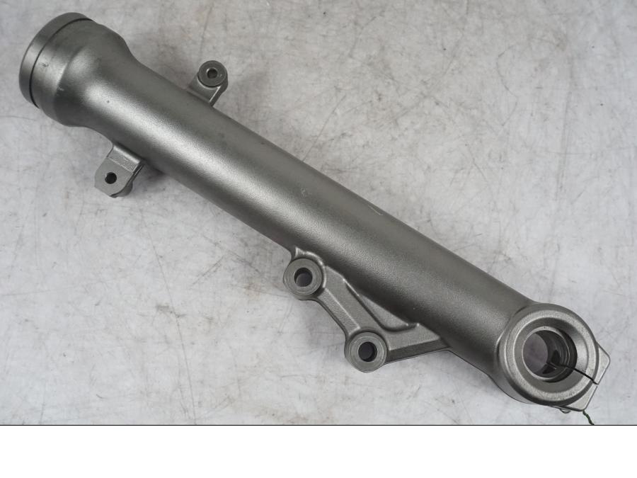 Framsidan på Gaffelben från en Kawasaki ER-6N -2009 motorcykel.