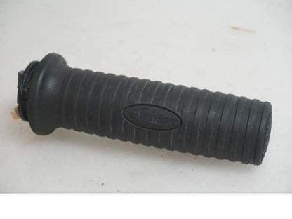 Framsidan på Värmehandtag från en Indian Chieftain Dark Horse -2019 motorcykel.