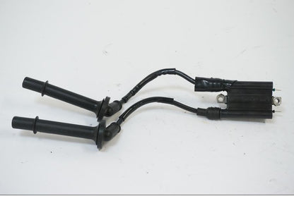 Vänster sida på Tändspole från en Honda CB 650 R -2019 motorcykel.