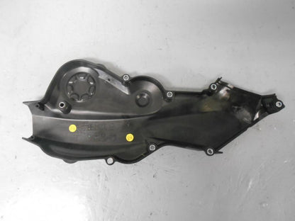 Baksidan på Motorskyddskåpa från en Ducati Monster 1200 -2016 motorcykel.