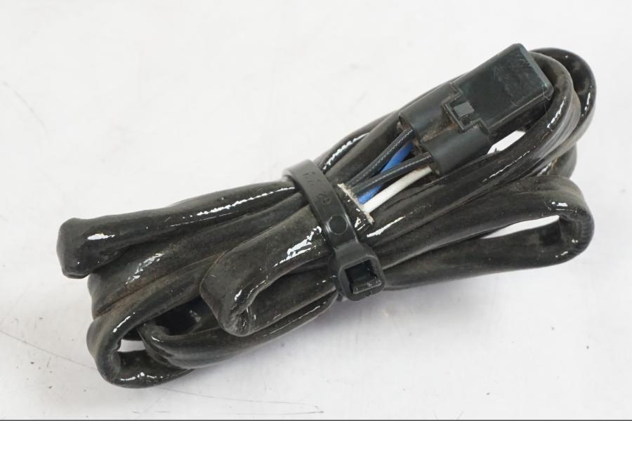 Snett uppifrån på Lambdasond från en Kawasaki Z 900 -2019 motorcykel.