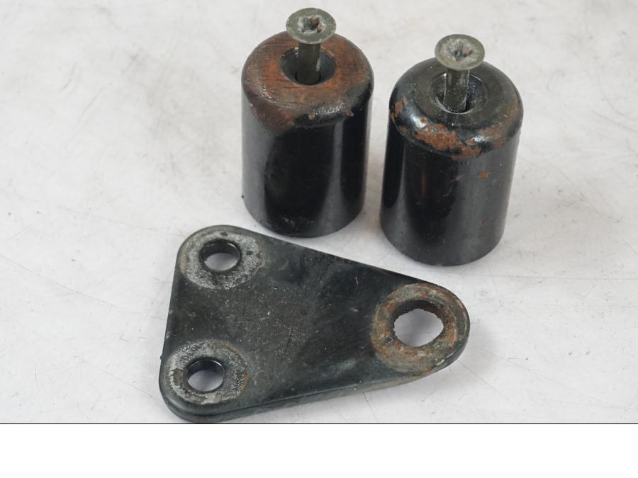 Extrabild3 på Skruv / Mutter etc från en Suzuki SV 650 -1999 motorcykel.