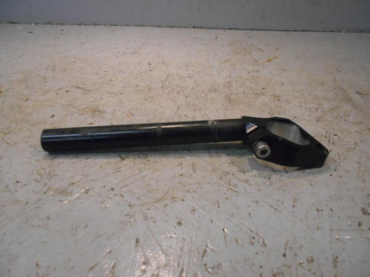 Baksidan på Styre från en Yamaha YZF R6 -2000 motorcykel.