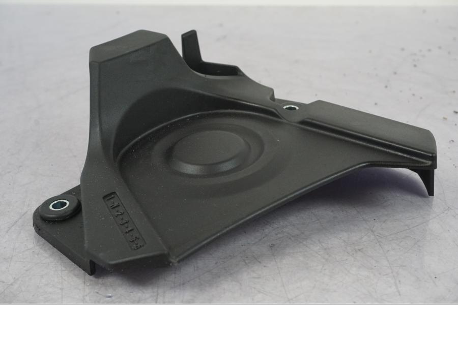 Baksidan på Drevkåpa från en Yamaha MT-09 SP -2018 motorcykel.