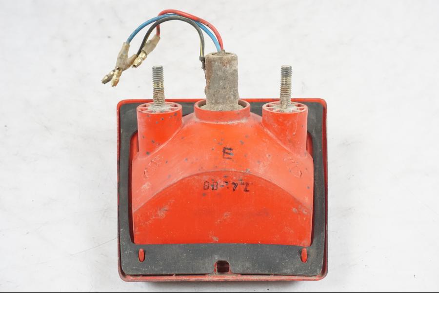 Höger sida på Baklampa från en Kawasaki KL 650A -1987 motorcykel.