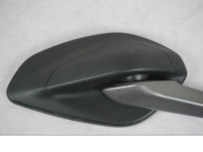 Vänster sida på Backspegel från en Ducati Monster 1200 -2014 motorcykel.