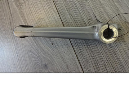 Vänster sida på Växelpedal från en BMW R 1200 GS -2007 motorcykel.