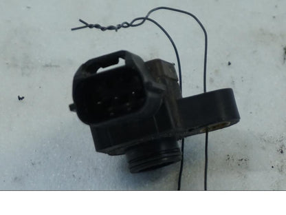 Höger sida på TPS från en Suzuki DL 1000 -2016 motorcykel.