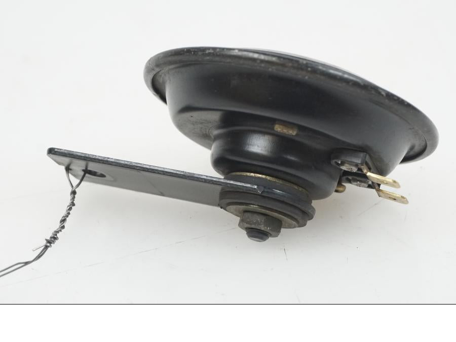 Baksidan på Signalhorn / Tuta från en Yamaha XJ 900 -1997 motorcykel.