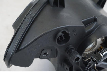 Extrabild6 på Strålkastare från en BMW R 1200 RS -2014 motorcykel.