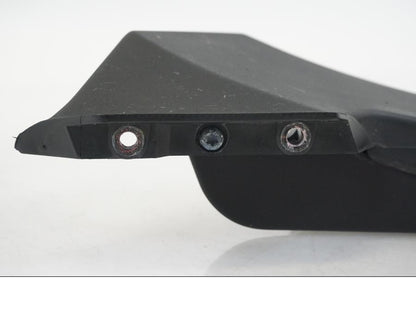 Snett uppifrån på Spoiler från en Ducati Streetfighter V4 -2020 motorcykel.