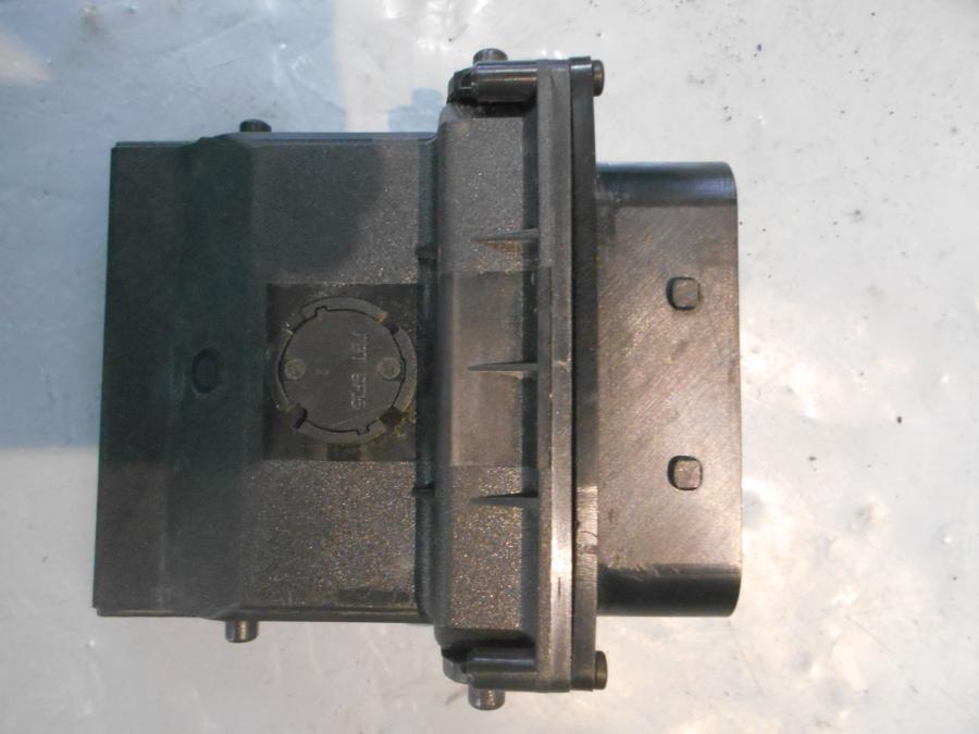 Framsidan på ESA Control Unit från en BMW R 1200 RS -2016 motorcykel.