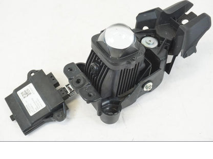 Framsidan på Strålkastare från en Yamaha MT-09 -2021 motorcykel.