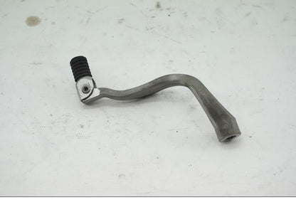 Baksidan på Växelpedal från en KTM 950 SM -2006 motorcykel.