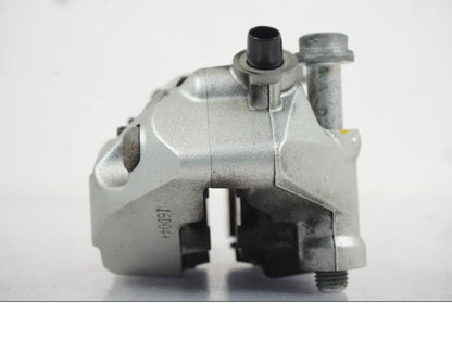 Vänster sida på Bromsok från en Husqvarna 701 SUPERMOTO ABS -2016 motorcykel.