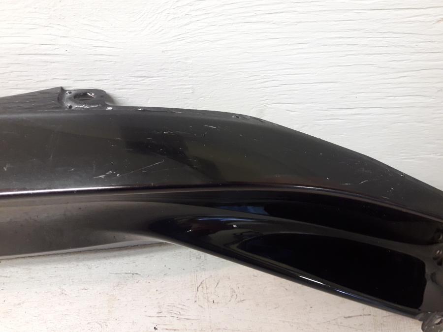 Höger sida på Sidkåpa från en Yamaha YZF R6 -2006 motorcykel.