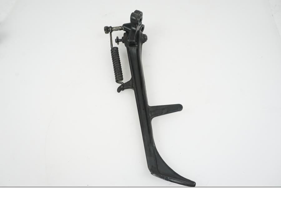 Framsidan på Sidostöd från en Honda CBR 1000 RR -2010 motorcykel.