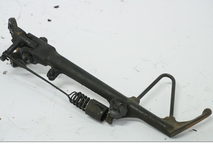 Höger sida på Sidostöd från en Honda VFR 750 -1990 motorcykel.