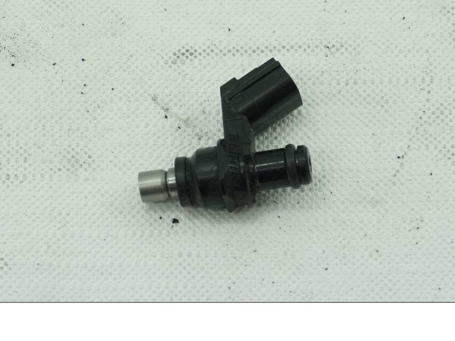 Framsidan på Spridare från en KTM 1190 Adventure -2014 motorcykel.