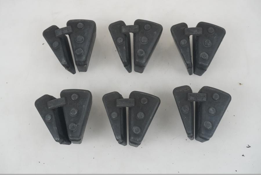 Framsidan på Ryckutjämnare från en Yamaha XV 1700 -2003 motorcykel.