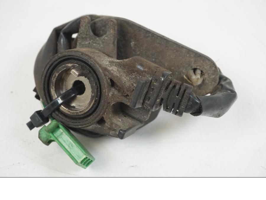 Framsidan på Sidostödsbrytare från en Honda CBR 125 R -2006 motorcykel.