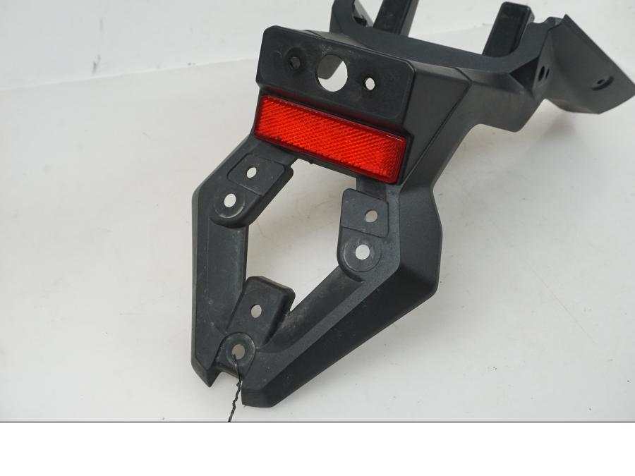 Baksidan på Skylthållare från en BMW F 750 GS -2019 motorcykel.