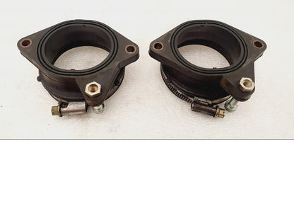 Snett nerifrån på Insug från en H-D V-Rod 1130 -2005 motorcykel.