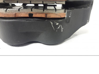 Höger sida på Bromsok från en Kawasaki Z 900 -2020 motorcykel.