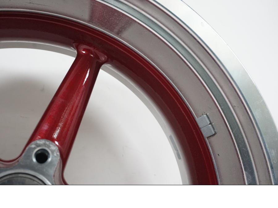 Extrabild6 på Fälg från en H-D Softail FXCW Rocker -2008 motorcykel.