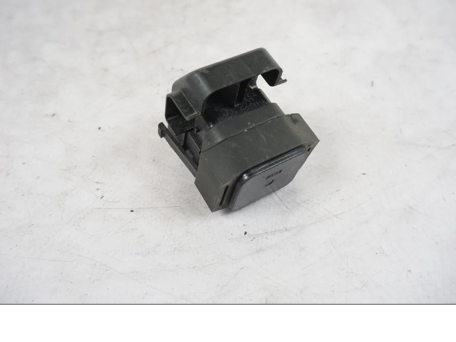 Höger sida på Startrelä från en KTM 790 Duke -2018 motorcykel.