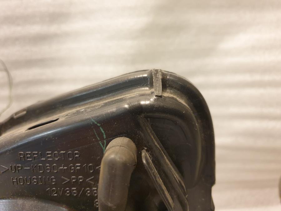 Snett uppifrån på Strålkastare från en Honda CBR 125 R -2004 motorcykel.